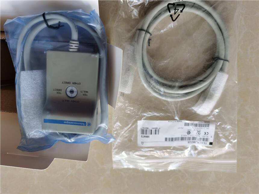太倉代理施耐德PLC連接電纜組TSXCUSB485 TSXCRJMD25